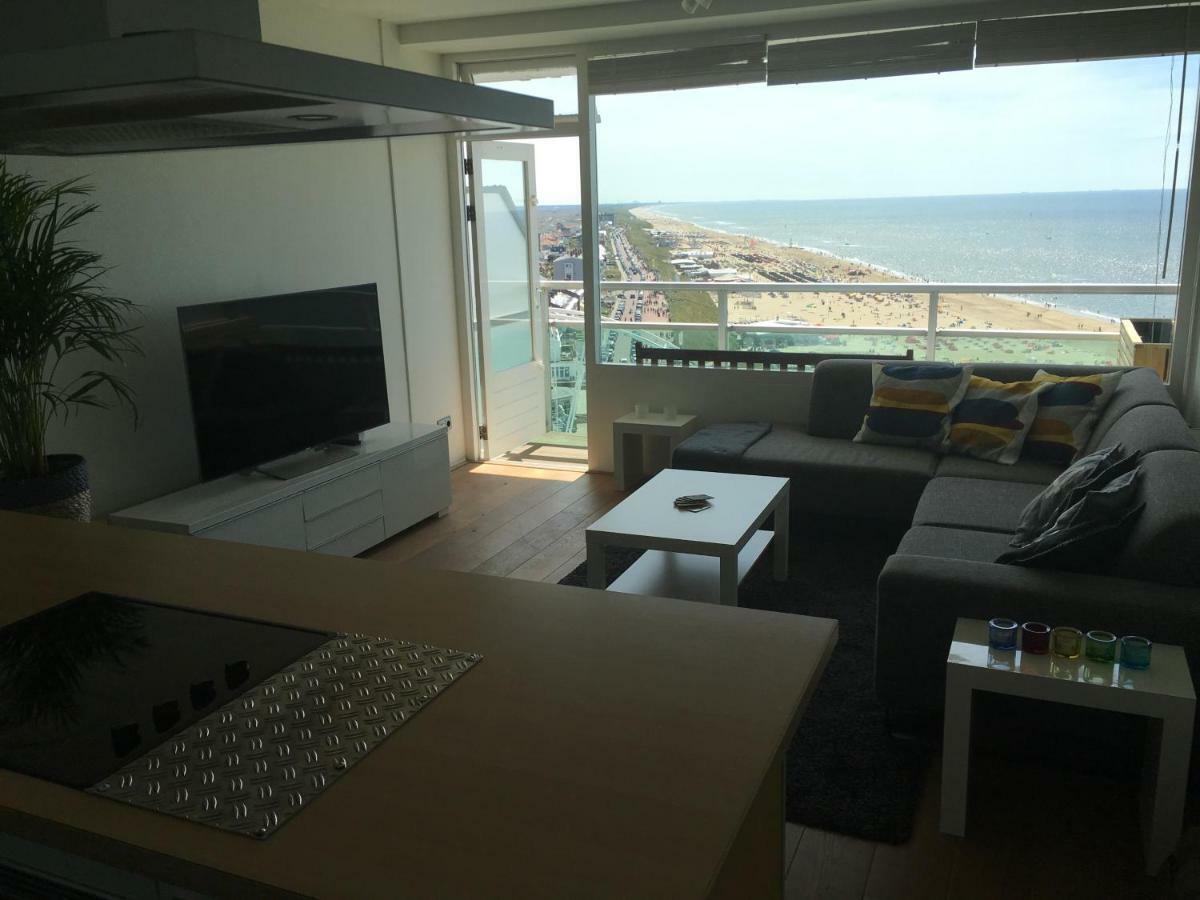 Sunset Boulevard Apartment ซานด์โวร์ต ภายนอก รูปภาพ